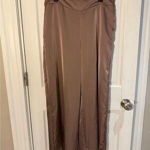 Old Navy High-Rise Sateen Pants in Taupe